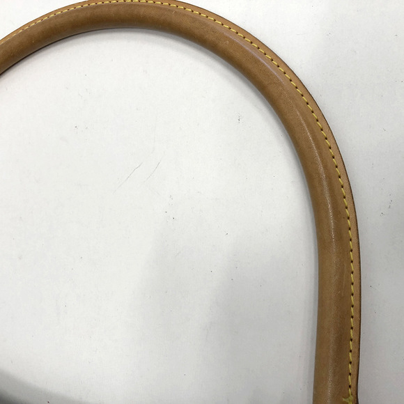 Louis Vuitton Looping MM Monogram Brown Shoulder Bag - Picture 11 of 13